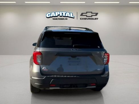 Used 2022 Ford Explorer Timberline image 4