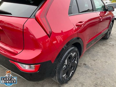 Used 2024 Kia Niro Wind FWD image 75