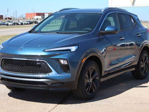 New 2026 Buick Encore GX Sport Touring w/ Comfort Package image 4