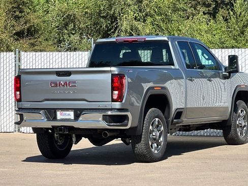 Certified 2026 GMC Sierra 2500 SLE w/ SLE Value Package; image 4