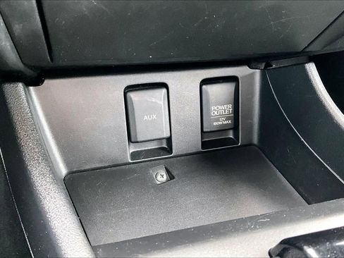 Used 2014 Honda Civic LX image 32