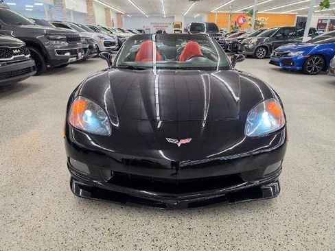 Used 2009 Chevrolet Corvette Convertible w/ Preferred Equipment Group RWD image 9