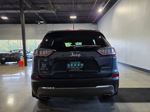 Used 2020 Jeep Cherokee Limited AWD/4WD image 5