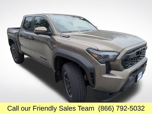 New 2026 Toyota Tacoma TRD Off-Road w/ TRD Off Road Premium Package AWD/4WD image 7