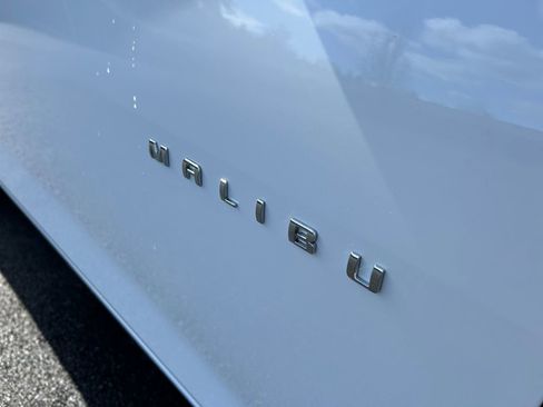 Used 2024 Chevrolet Malibu LT image 31