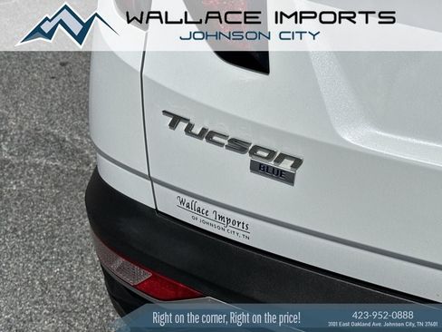 Used 2024 Hyundai Tucson Blue AWD/4WD image 12