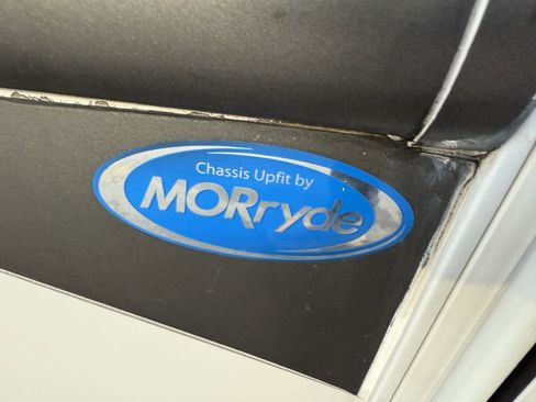 Used 2024 Ford E-450 and Econoline 450 Super Duty w/ Motorhome Prep Package image 18