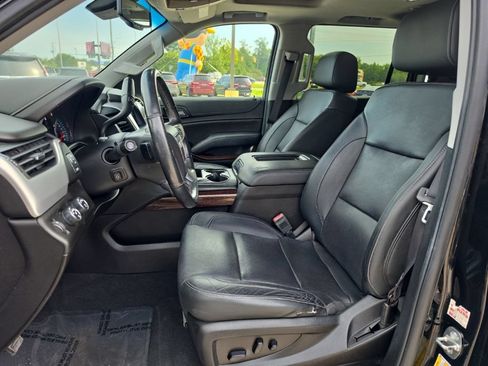 Used 2019 GMC Yukon XL SLT AWD/4WD image 5