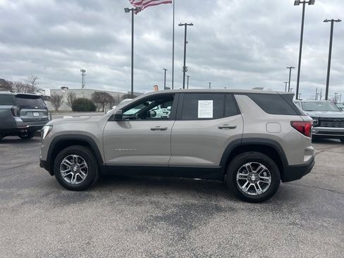 Used 2025 GMC Terrain Elevation image 6