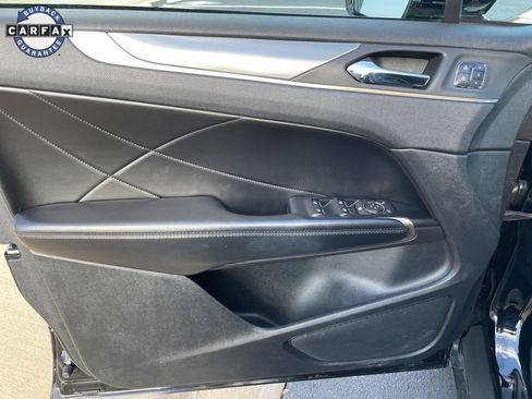 Used 2018 Lincoln MKC Premiere image 7