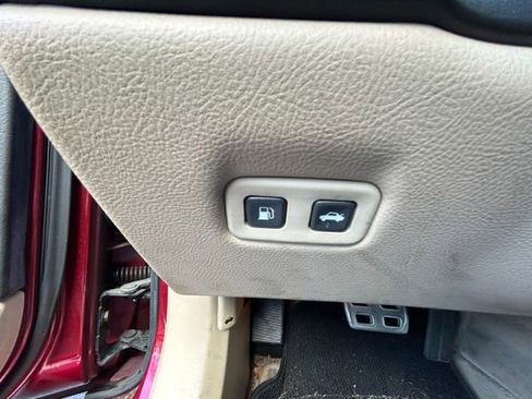 Used 2006 Chevrolet Corvette Base w/ Preferred Equipment Group image 19