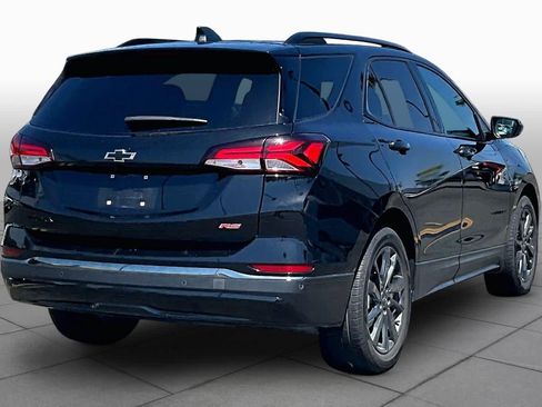 Used 2023 Chevrolet Equinox RS FWD image 12