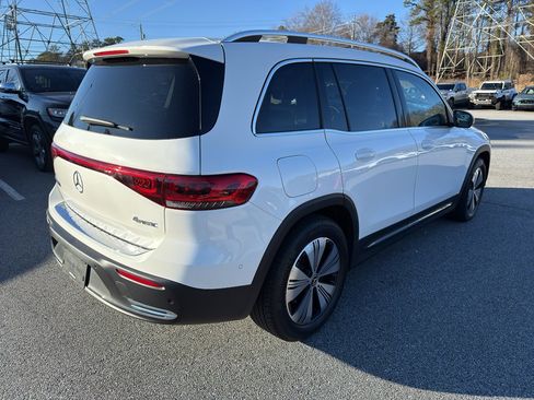 Used 2023 Mercedes-Benz EQB 300 EQB 300 image 5