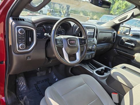 Used 2022 GMC Sierra 1500 SLT image 10
