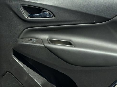 Used 2024 Chevrolet Equinox LT AWD/4WD image 37