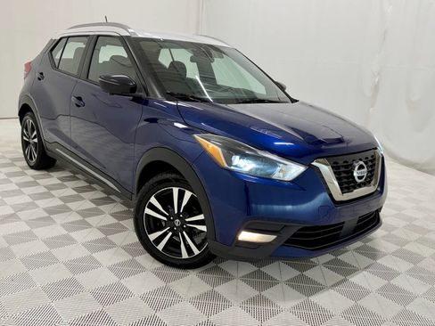 Used 2020 Nissan Kicks SR image 33