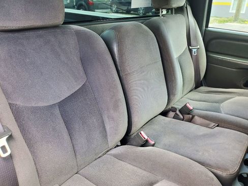 Used 2004 Chevrolet Silverado 1500 W/T RWD image 26