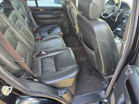 Used 2002 Land Rover Range Rover HSE image 8