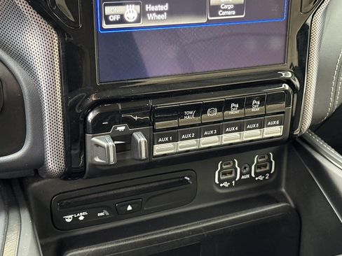 Used 2019 RAM 3500 Limited image 20