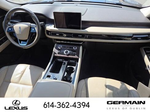 Used 2023 Lincoln Aviator Reserve w/ Equipment Group 201A AWD/4WD image 33