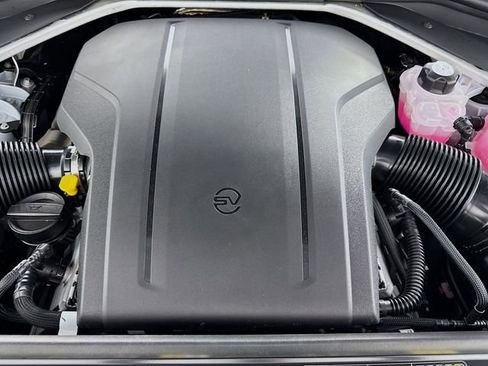 New 2026 Land Rover Range Rover Sport SV image 32