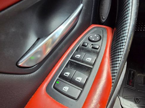 Used 2015 BMW M3 RWD image 38
