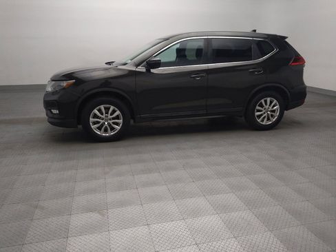 Used 2017 Nissan Rogue S w/ S Family Package FWD image 2