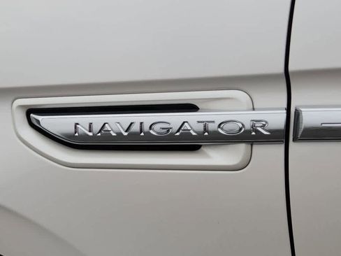 Used 2019 Lincoln Navigator Reserve w/ Cargo Package image 26