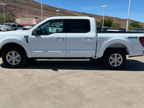 Used 2025 Ford F150 XLT w/ Equipment Group 301A Standard AWD/4WD image 2