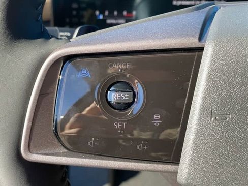 New 2026 Nissan Murano Platinum w/ Cargo Package AWD/4WD image 13