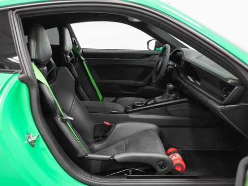 Certified 2023 Porsche 911 GT3 image 36