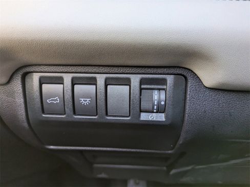 Used 2024 Subaru Ascent Limited w/ Technology Package image 31