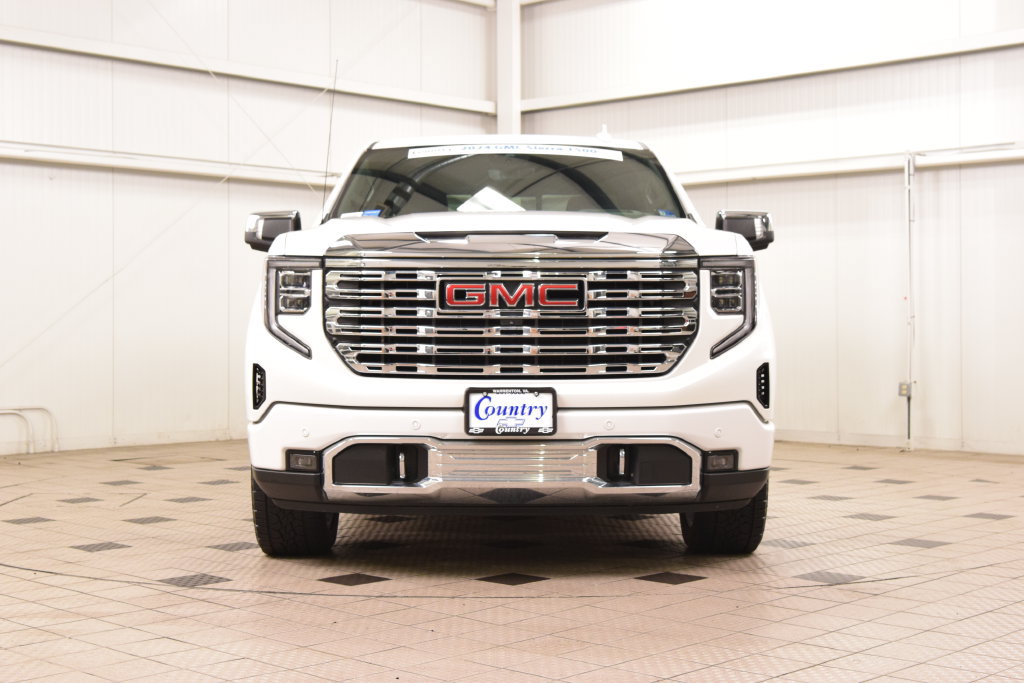 Used 2024 GMC Sierra 1500 Denali w/ Denali Reserve Package AWD/4WD image 2