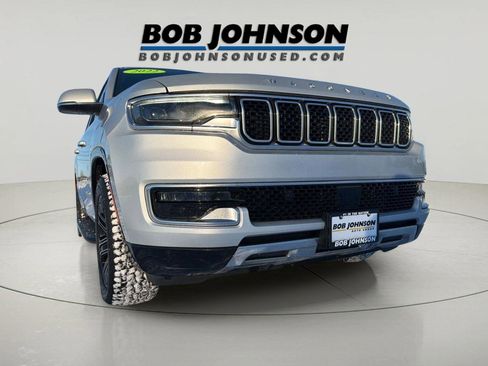 Used 2022 Jeep Wagoneer Series III image 9