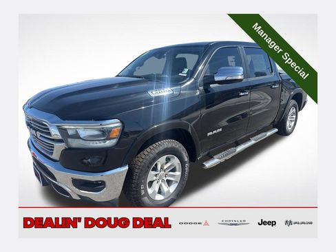 Used 2022 RAM 1500 Laramie AWD/4WD image 1