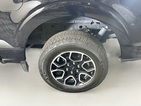 Used 2022 Ford F150 XLT w/ Equipment Group 302A High RWD image 11
