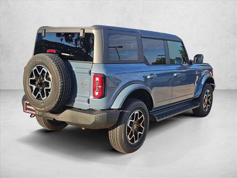 New 2025 Ford Bronco Outer Banks AWD/4WD image 2