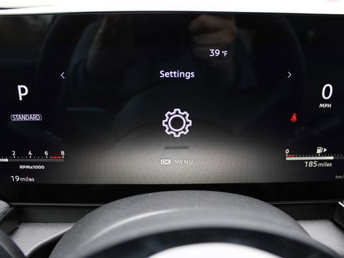 New 2026 Nissan Kicks SR w/ Cold Weather Package AWD/4WD image 8