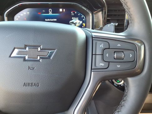 Used 2024 Chevrolet Silverado 1500 ZR2 w/ Technology Package AWD/4WD image 17
