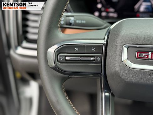 Used 2025 GMC Canyon AT4 image 20