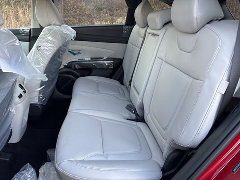 New 2026 Hyundai Tucson Limited image 8