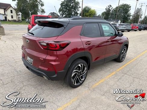 Used 2024 Chevrolet TrailBlazer RS w/ Convenience Package AWD/4WD image 4