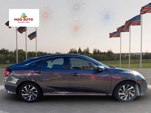 Used 2016 Honda Civic EX image 4