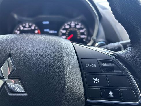 Used 2024 Mitsubishi Eclipse Cross SE image 24