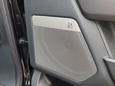 Used 2025 Ford F350 Lariat w/ FX4 Off-Road Package image 36