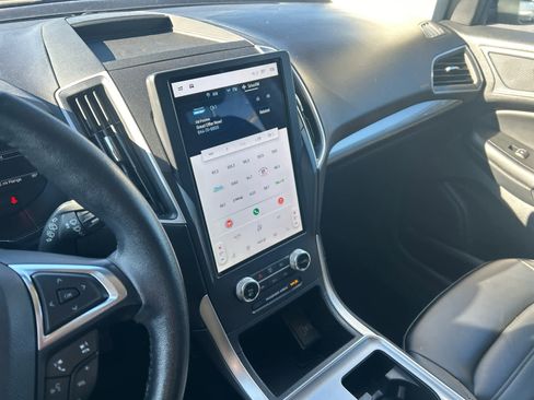 Used 2023 Ford Edge SEL image 23