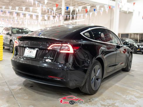 Used 2019 Tesla Model 3 Long Range image 7