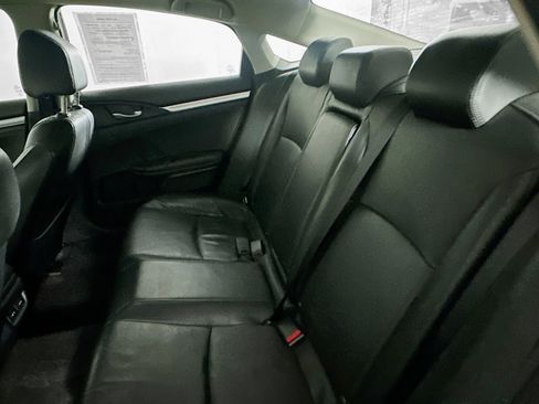 Used 2016 Honda Civic Touring image 28