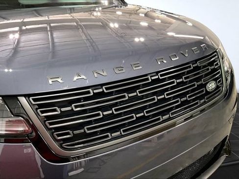 Used 2026 Land Rover Range Rover Velar Dynamic SE AWD/4WD image 30