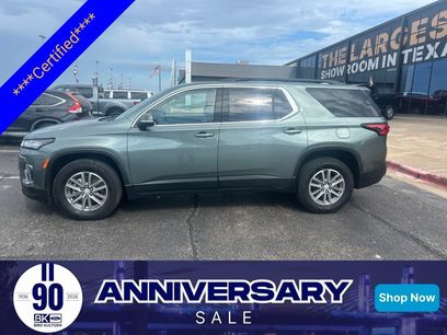 Used 2023 Chevrolet Traverse LT